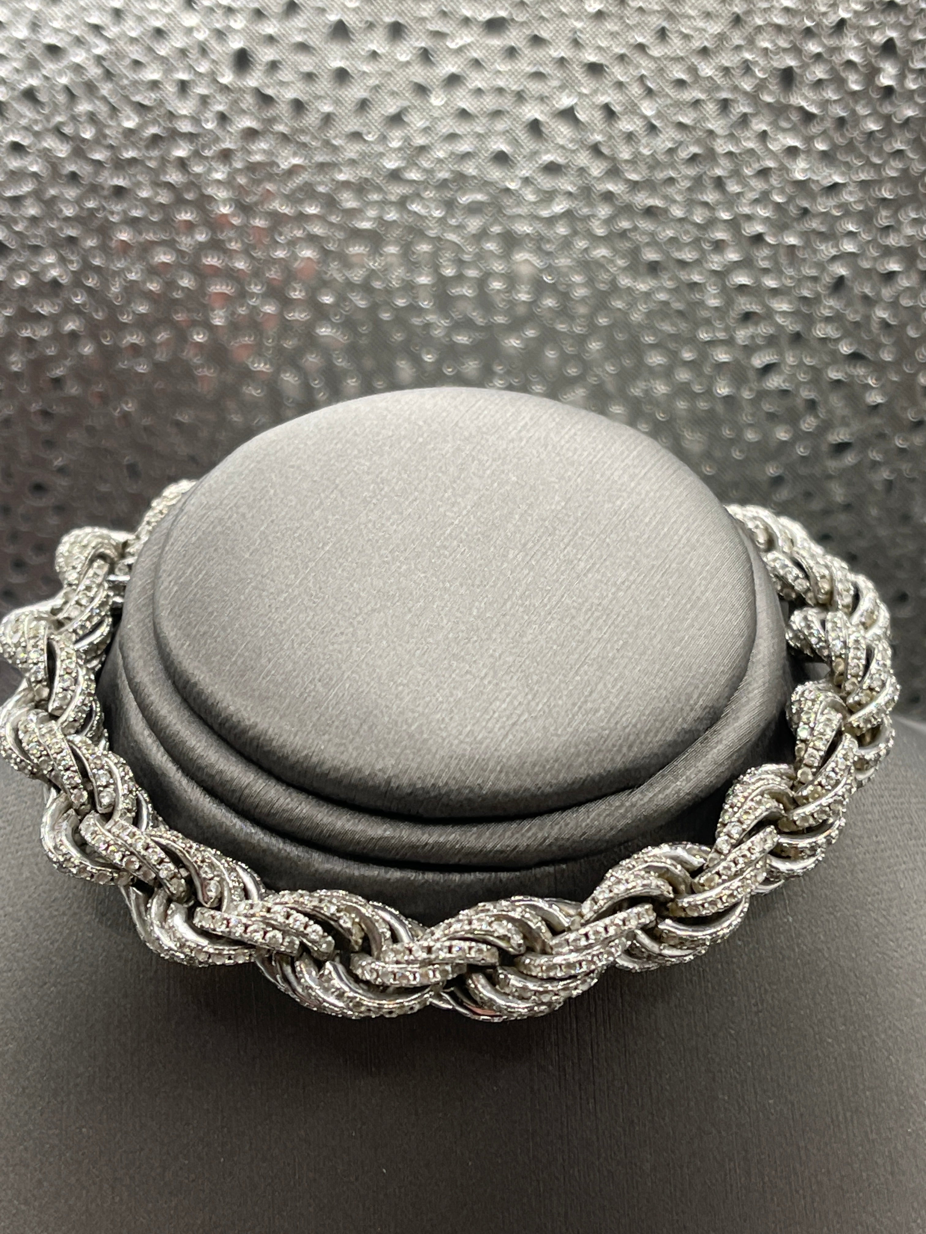 Rope Twist Chain Bracelet with Barrel Clasp